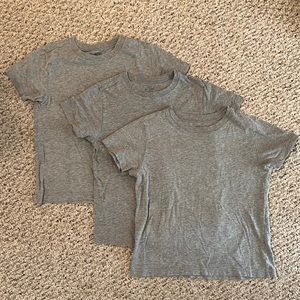 Boys Basic Layering Tee 3-Pack - Grey.  Size M 7/8.